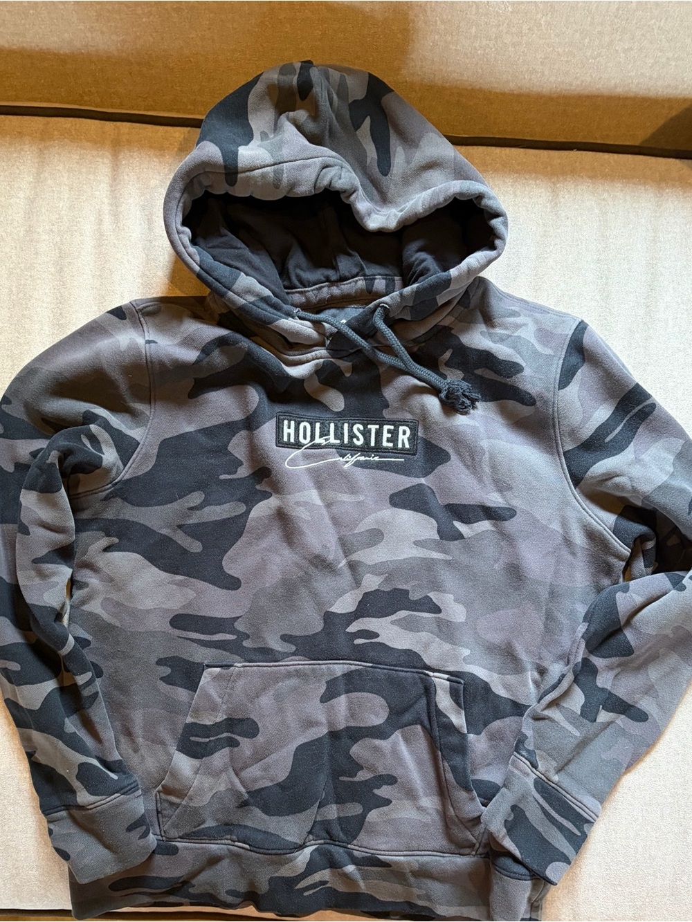 Hollister Gray Camo Pullover Hoodie
